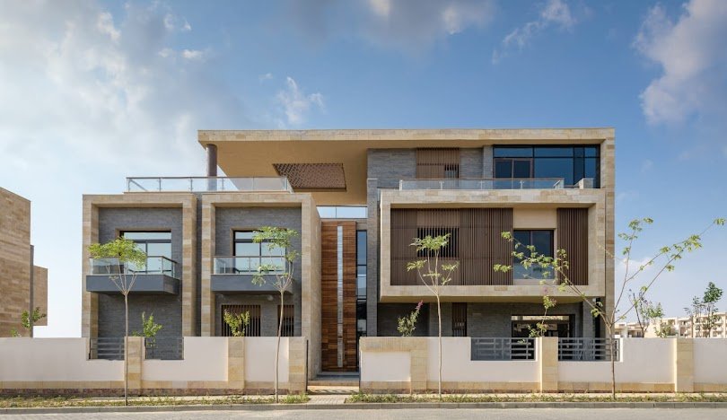 وحدات تاج سيتي السكنية